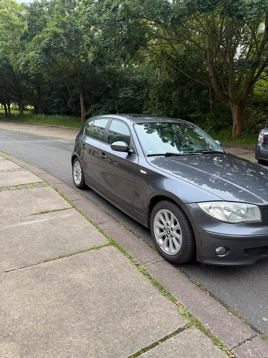 Gebraucht BMW 116 116 PS (85 kW) 2005 Grau Kleinwagen