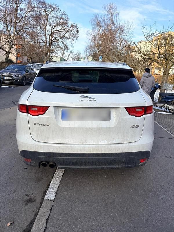 Gebraucht Jaguar S-Type S 184 PS (135 kW) 2017 Weiß Limousine