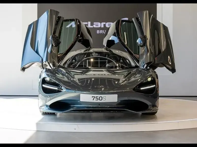 Gebraucht McLaren 750S 751 PS (552 kW) 2024 Grau