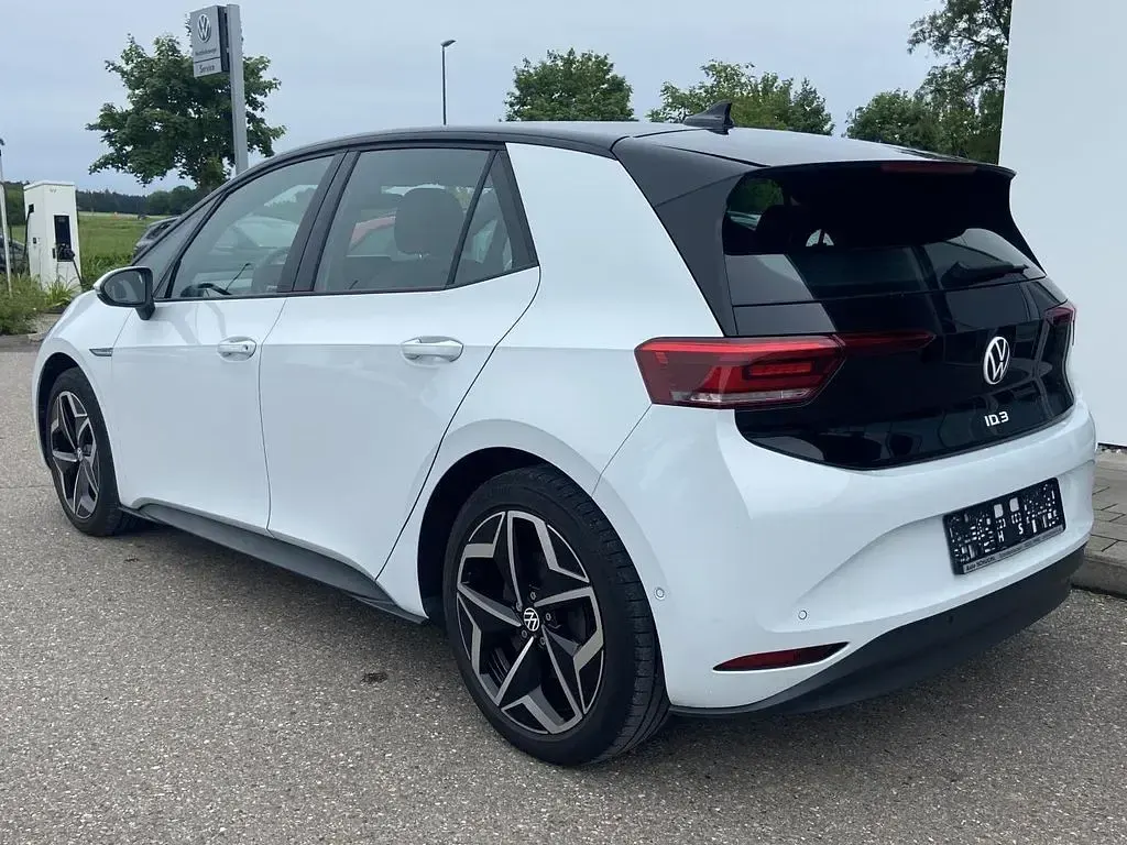 Gebraucht VW ID.3 Pro 150 kW (204 PS) 2023 Weiß Kleinwagen