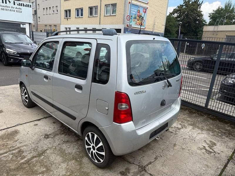 Gebraucht Suzuki Wagon R+ 94 PS (69 kW) 2003 Silber Van / Kleinbus