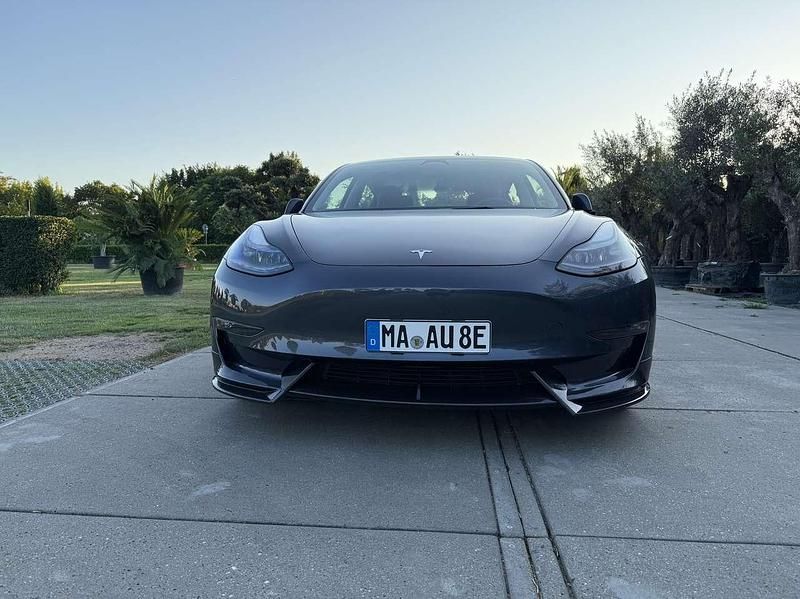 Gebraucht Tesla Model 3 377 kW (513 PS) 2022 Limousine