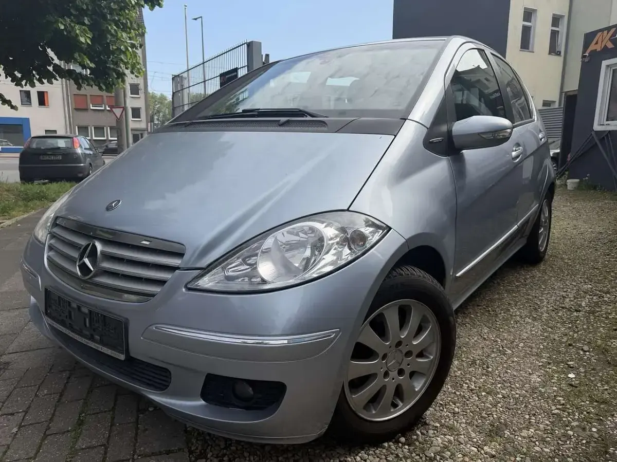 Gebraucht Mercedes A170 Classic 116 PS (85 kW) 2006 Blau Limousine