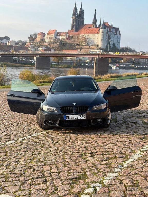 Blau Gebraucht 2007 BMW 320 Performance Coupé | 6.800 € (Fairer Preis) - Bild 1/4