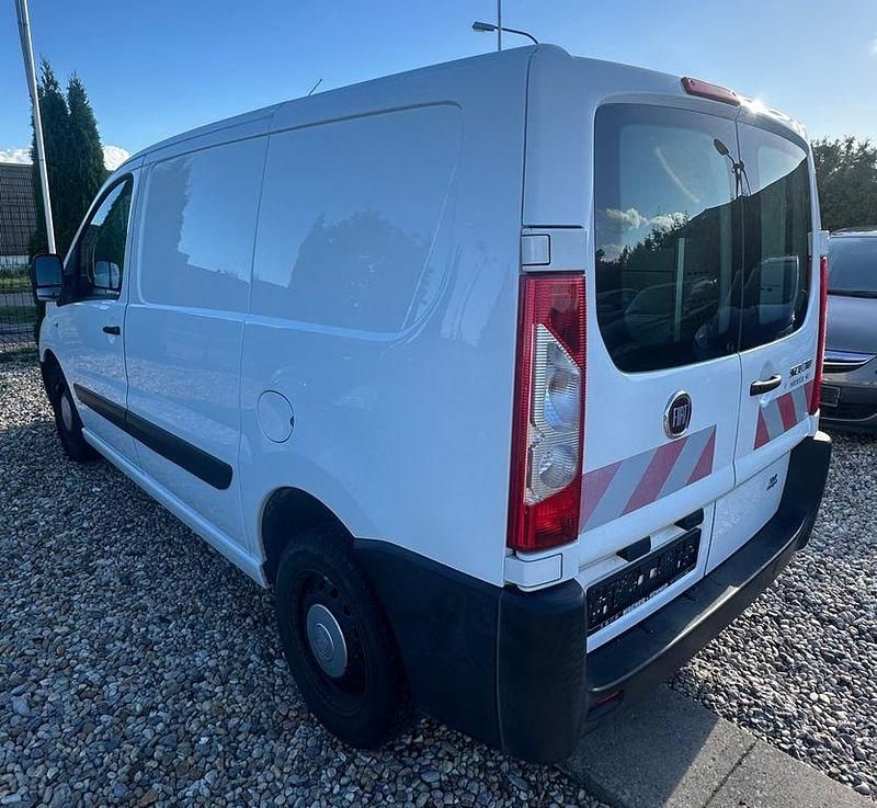 Gebraucht Fiat Scudo 128 PS (94 kW) 2015 Weiß Van