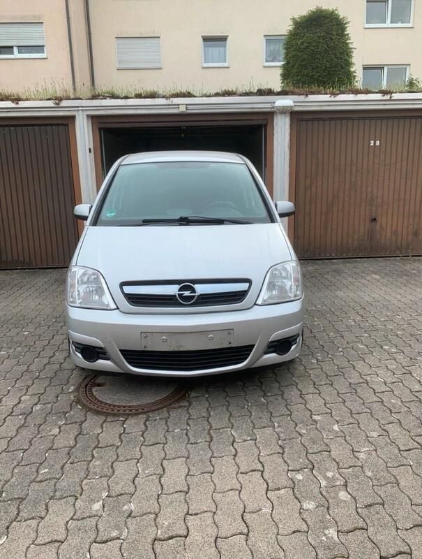 Silber Gebraucht 2004 Opel Meriva Van / Kleinbus | 1.500 € (Guter Preis) - Bild 1/4