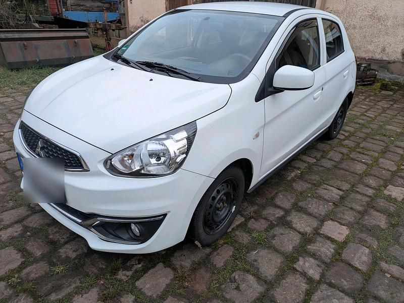 Weiß Gebraucht 2019 Mitsubishi Space Star Kleinwagen | 4.500 € (Guter Preis) - Bild 1/4