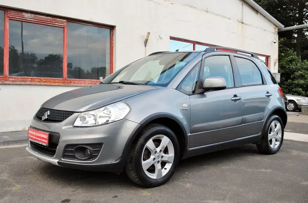 Gebraucht Suzuki SX4 Club 135 PS (99 kW) 2010 Grau SUV