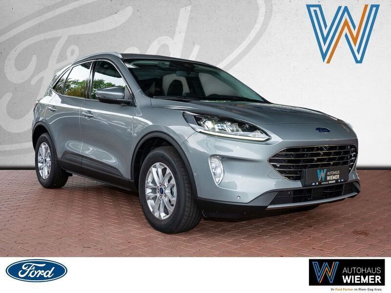 Gebraucht Ford Kuga Titanium 120 PS (88 kW) 2024 Solar silver SUV