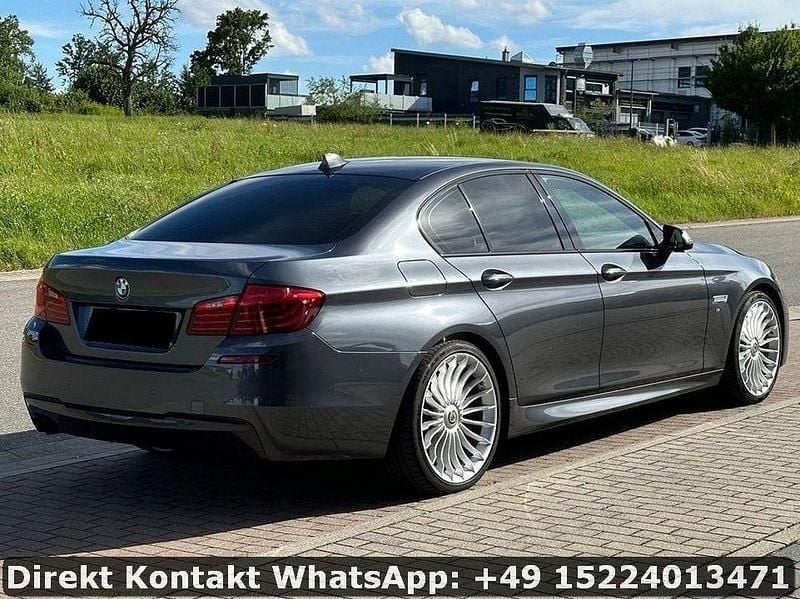 Gebraucht BMW 530 Shadowline 258 PS (189 kW) 2012 Grau Limousine