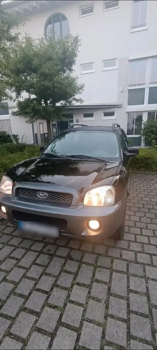 Gebraucht Hyundai Santa Fe 150 PS (110 kW) 2005 Schwarz SUV