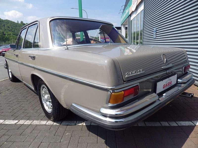 Gebraucht Mercedes 280 SE 140 PS (102 kW) 1972 Braun Limousine