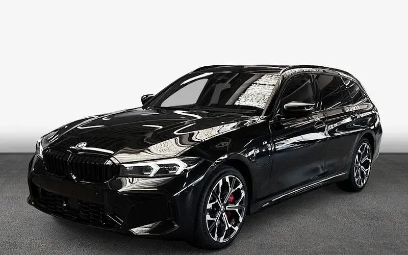 Nowe BMW 330e 292 KM (214 kW) 2025 Czarny Kombi