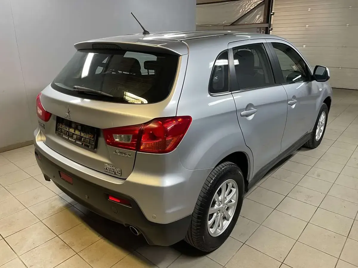 Gebraucht Mitsubishi ASX Inform 116 PS (85 kW) 2011 Silber SUV