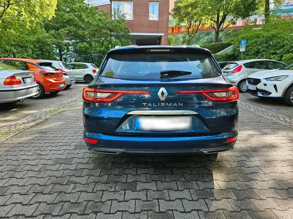 Gebraucht Renault Talisman Initiale Paris 160 PS (117 kW) 2016 Blau Kombi
