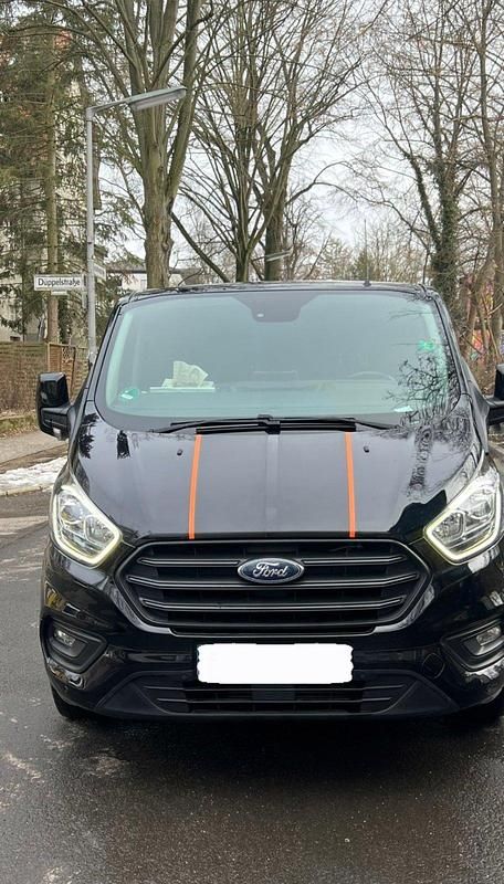 Gebraucht Ford Transit Custom 170 PS (125 kW) 2019 Schwarz Van / Kleinbus