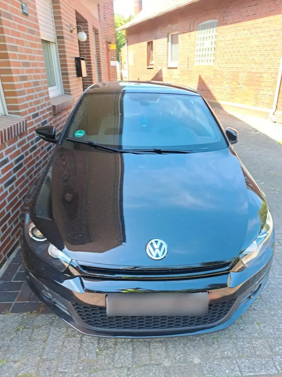 Gebraucht VW Scirocco Edition 140 PS (102 kW) 2014 Schwarz Coupé