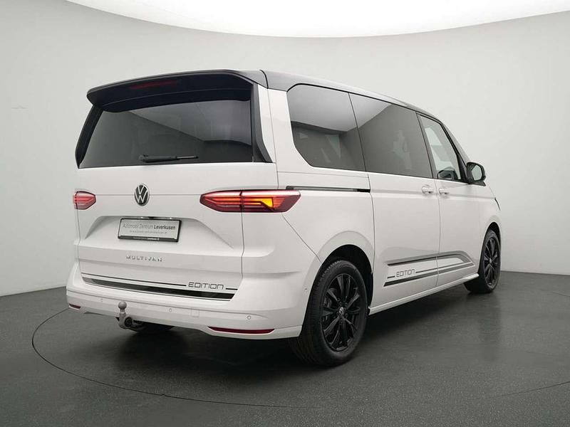 Second-hand VW Multivan Edition 150 CP (110 kW) 2026 Alb Monovolum