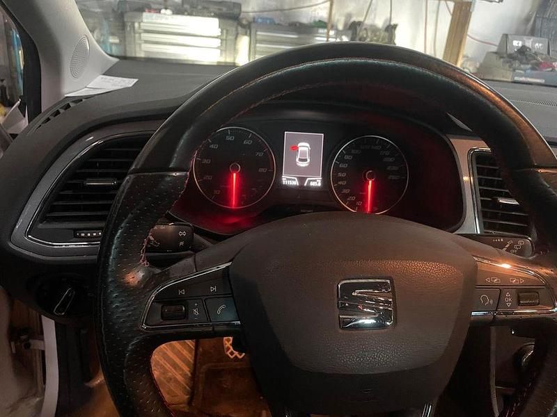 Gebraucht Seat Leon FR 150 PS (110 kW) 2017 Weiß Limousine