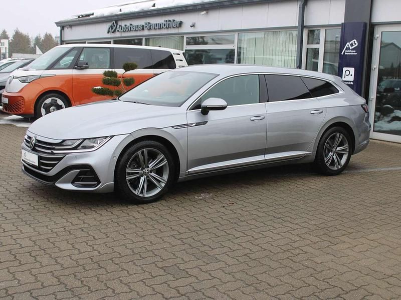 Gebraucht VW Arteon R-line 200 PS (147 kW) 2023 Pyritsilber Kombi
