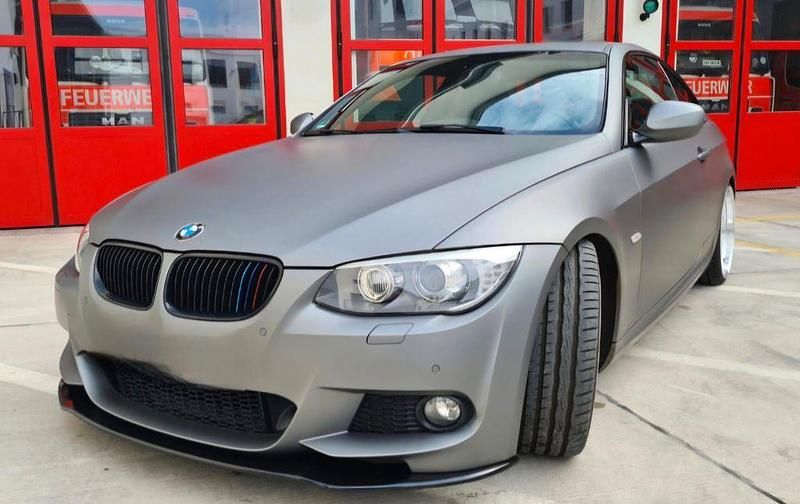 Gebraucht BMW 325 M Sport 218 PS (160 kW) 2010 Grau Coupé