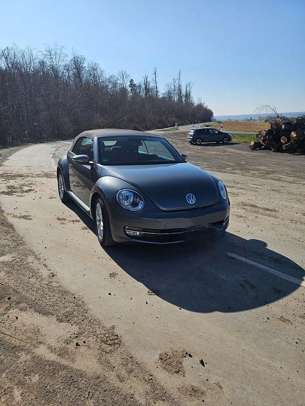 Gebraucht VW Beetle 105 PS (77 kW) 2016 Grau Kleinwagen