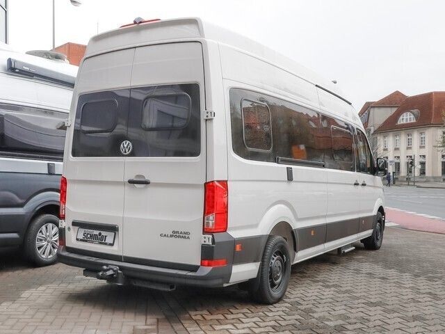 Gebraucht VW California California 177 PS (130 kW) 2024 Candyweiß Van