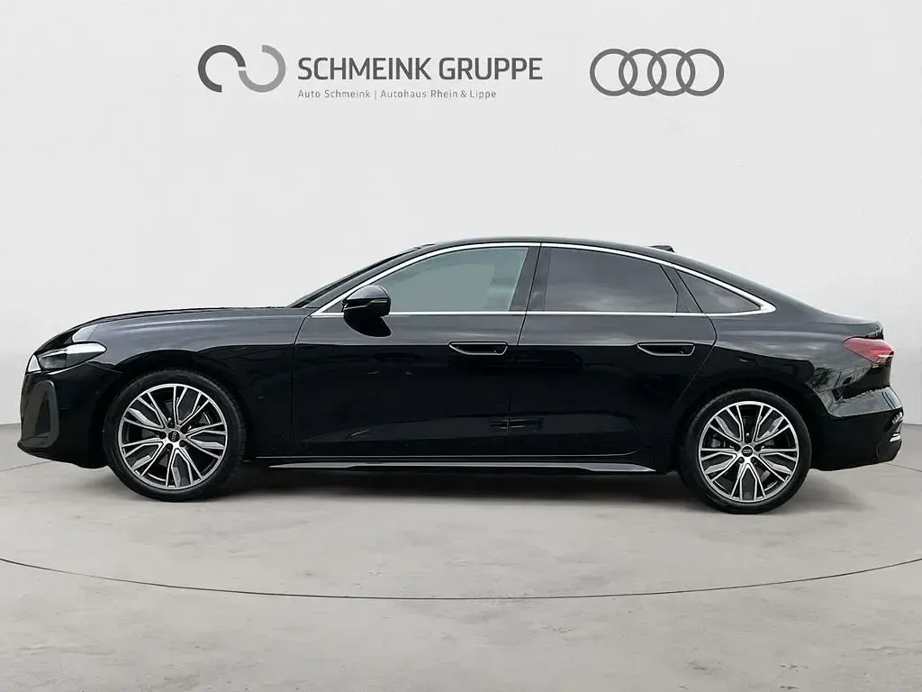 Second-hand Audi A5 S-Line 204 CP (150 kW) 2024 Negru Coupe