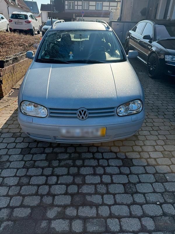 Gebraucht VW Golf IV 101 PS (74 kW) 2003 Silber Kombi