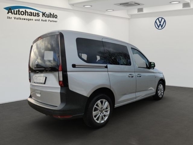 Gebraucht VW Caddy Basis 102 PS (75 kW) 2024 Silber Van / Kleinbus
