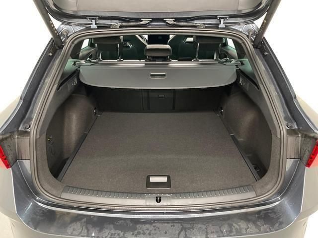 Neu Cupra Leon VZ 333 PS (244 kW) 2026 S7  magnetich tech met.