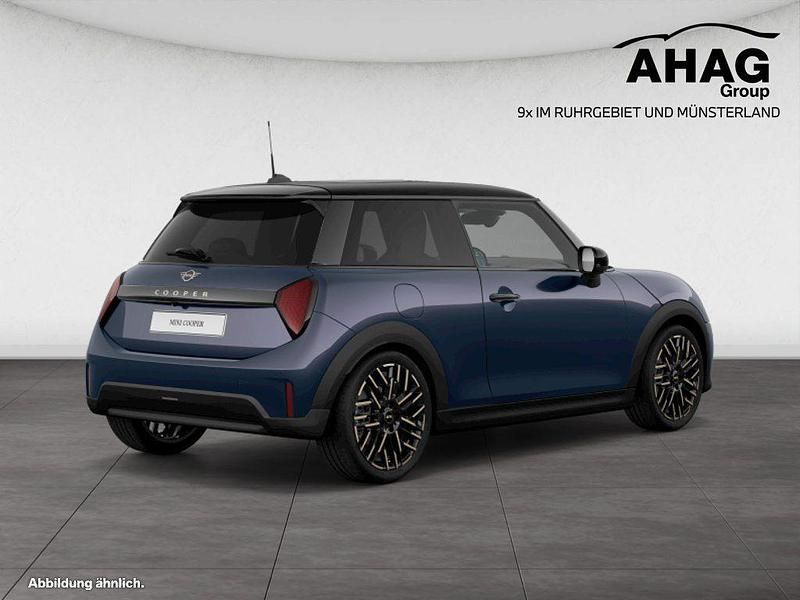 Gebraucht Mini Cooper 156 PS (114 kW) 2025 Blau Kleinwagen