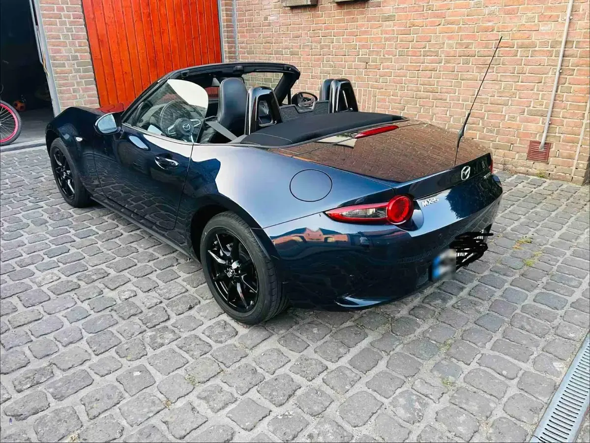 Gebraucht Mazda MX5 Ad'Vantage 132 PS (97 kW) 2022 Blau Cabrio