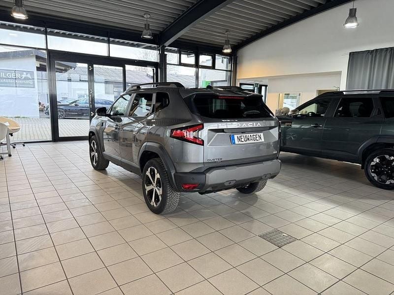 Neu Dacia Duster Journey 154 PS (113 kW) 2026 Dolomit grau metallic SUV