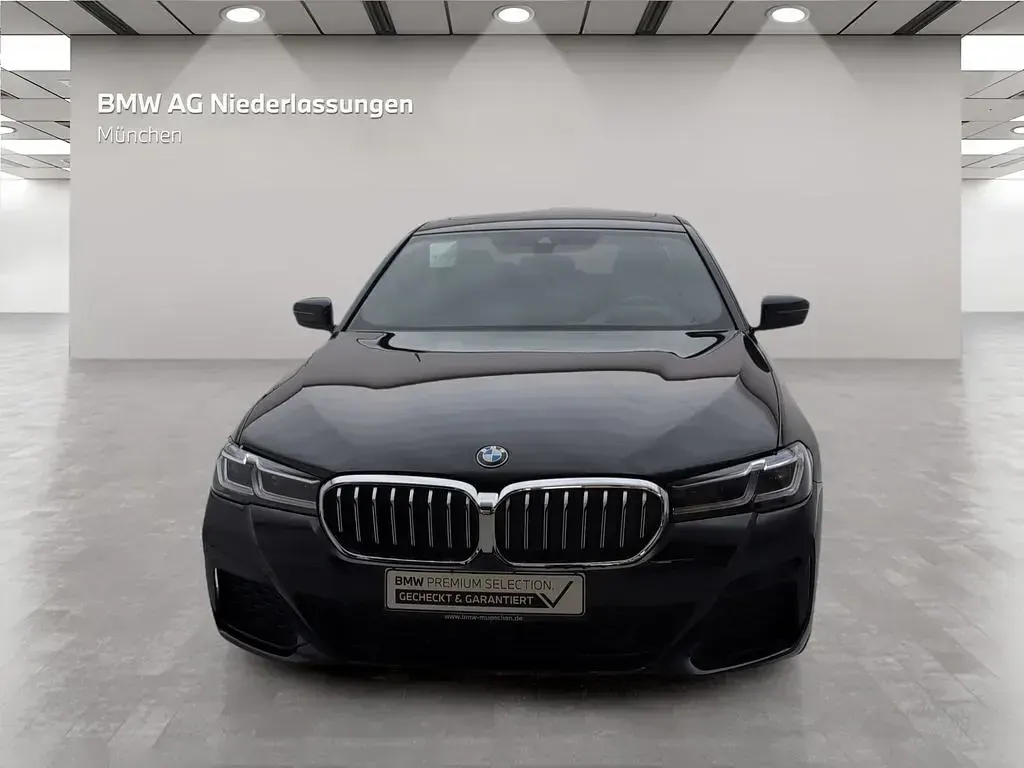 Gebraucht BMW 540 Performance 340 PS (250 kW) 2022 Schwarz Limousine