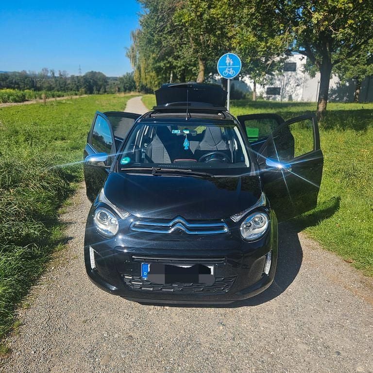 Schwarz Gebraucht 2015 Citroën C1 Shine Edition Kleinwagen | 7.300 € (Fairer Preis) - Bild 1/4