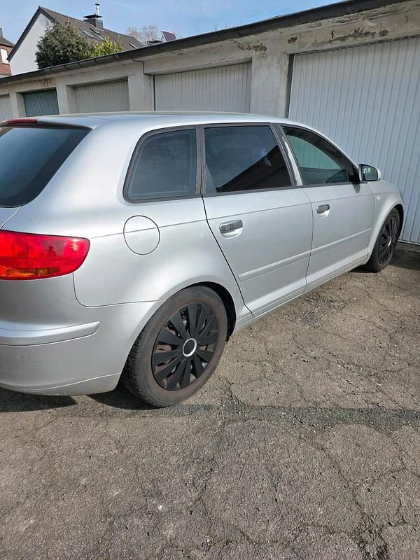 Gebraucht Audi A3 102 PS (75 kW) 2005 Silber Kleinwagen