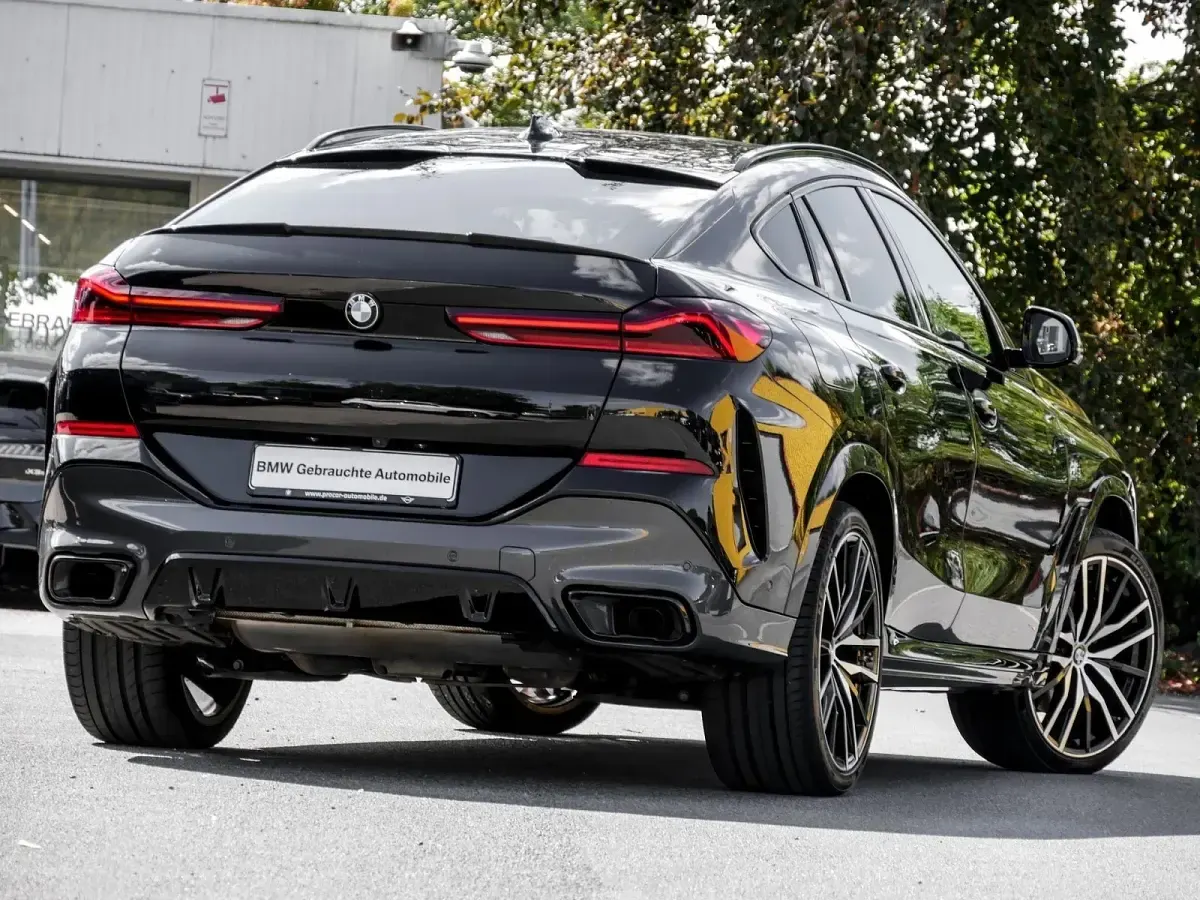 Gebraucht BMW X6 M Sport 286 PS (210 kW) 2022 Schwarz SUV