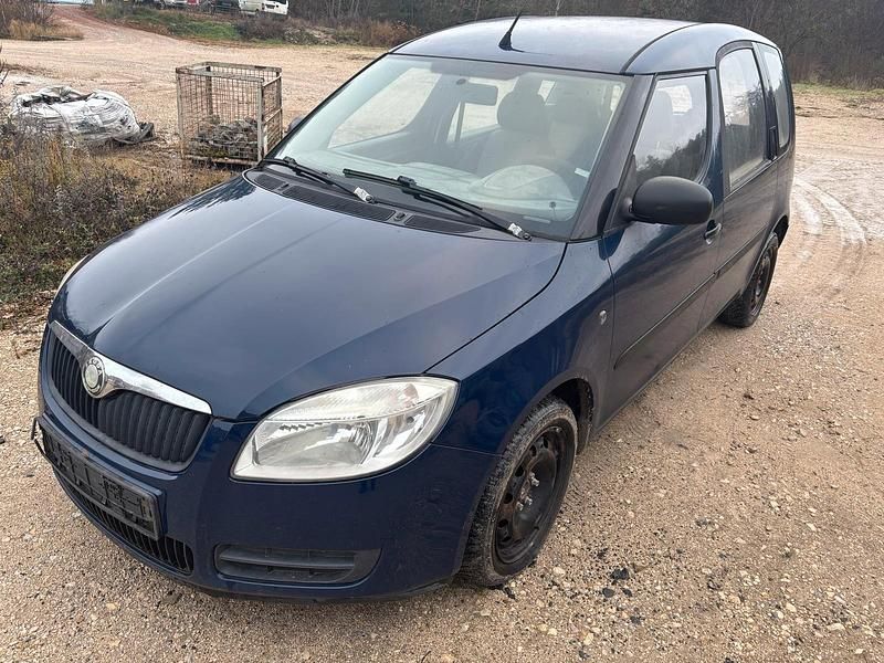 Blau Gebraucht 2009 Skoda Roomster Van / Kleinbus | 950 € (Superpreis) - Bild 1/4