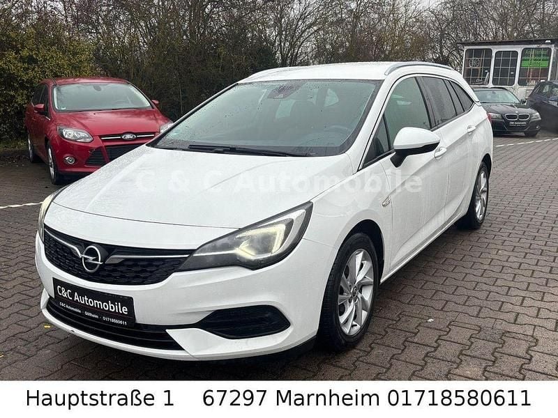 Weiß Gebraucht 2020 Opel Astra Elegance Kombi | 8.499 € (Superpreis) - Bild 1/4