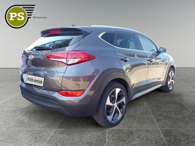 Gebraucht Hyundai Tucson Style 141 PS (103 kW) 2017 Grau SUV