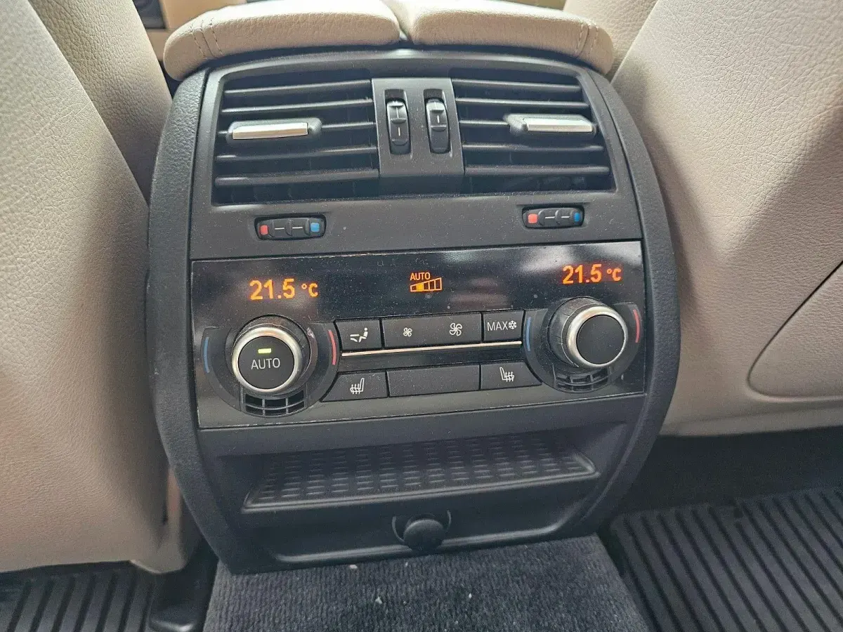 Gebraucht BMW 528 Sport Line 258 PS (189 kW) 2011 Blau Kombi