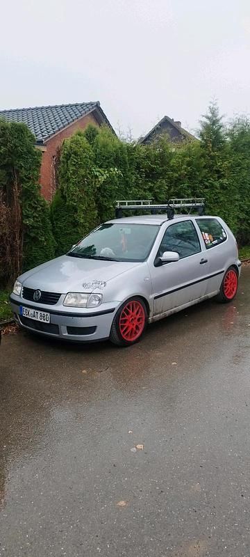 Silber Gebraucht 2000 VW Polo Abholung | 799 € - Bild 1/4