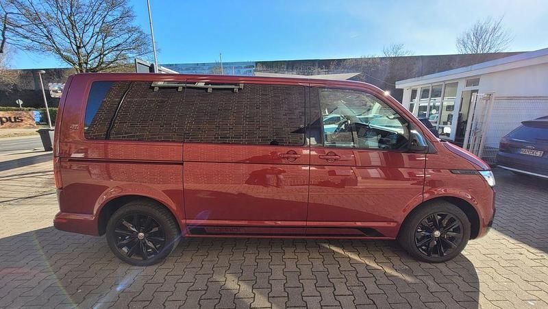 Gebraucht VW Transporter 199 PS (146 kW) 2020 Rot Van