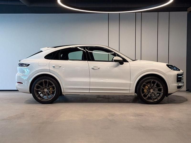 Gebraucht Porsche Cayenne 354 PS (260 kW) 2024 Weiß SUV