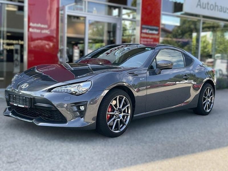 Grau Gebraucht 2019 Toyota GT86 GT Coupé | 28.990 € (Fairer Preis) - Bild 1/4