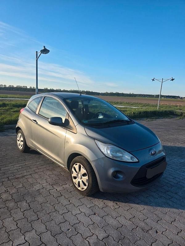 Second-hand Ford Ka 70 CP (51 kW) 2009 Gri Hatchback