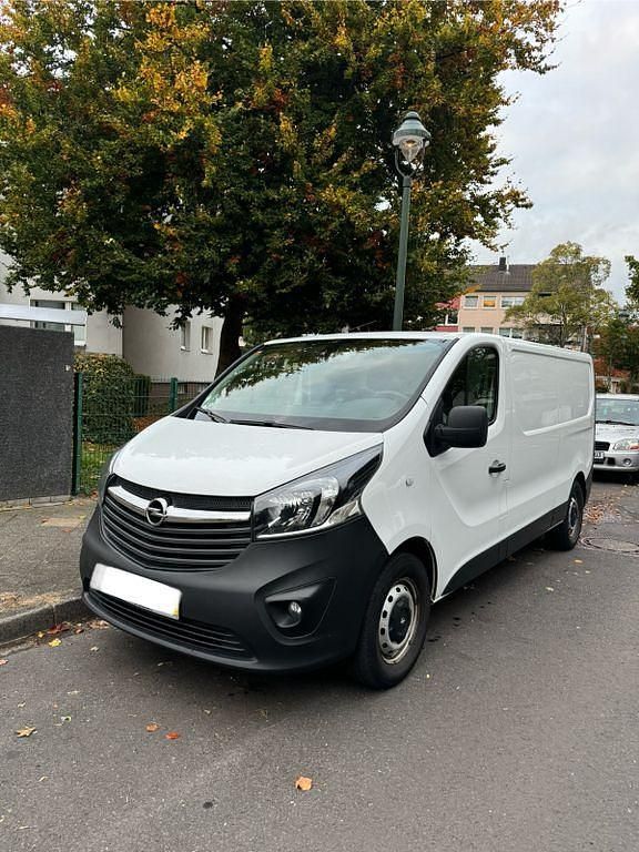 Weiß Gebraucht 2019 Opel Vivaro Van | 11.500 € (Superpreis) - Bild 1/4