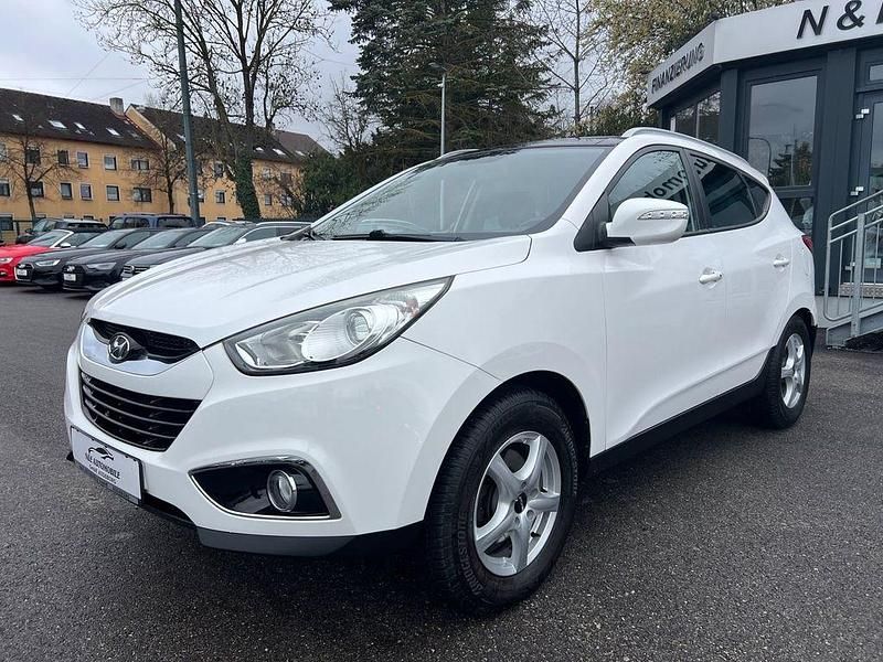 Gebraucht Hyundai ix35 Style 184 PS (135 kW) 2012 Weiß SUV