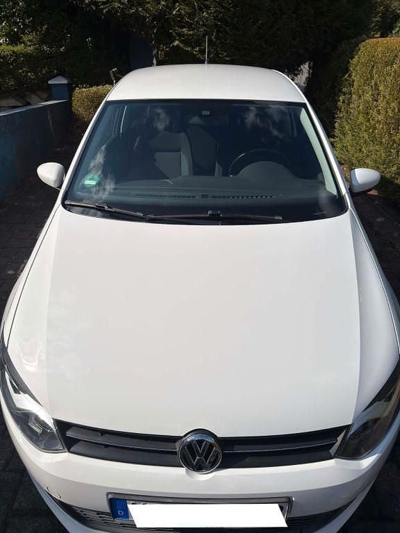 Gebraucht VW Polo Trendline 60 PS (44 kW) 2010 Weiß Kleinwagen